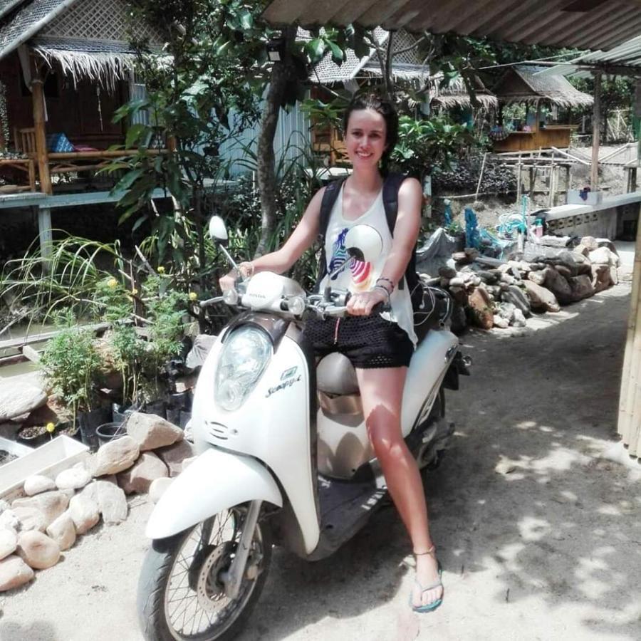 Nakhon Si Ban Na *